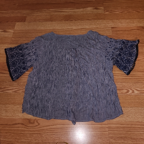 Womens Blouse Size Large - Picture 3 of 12